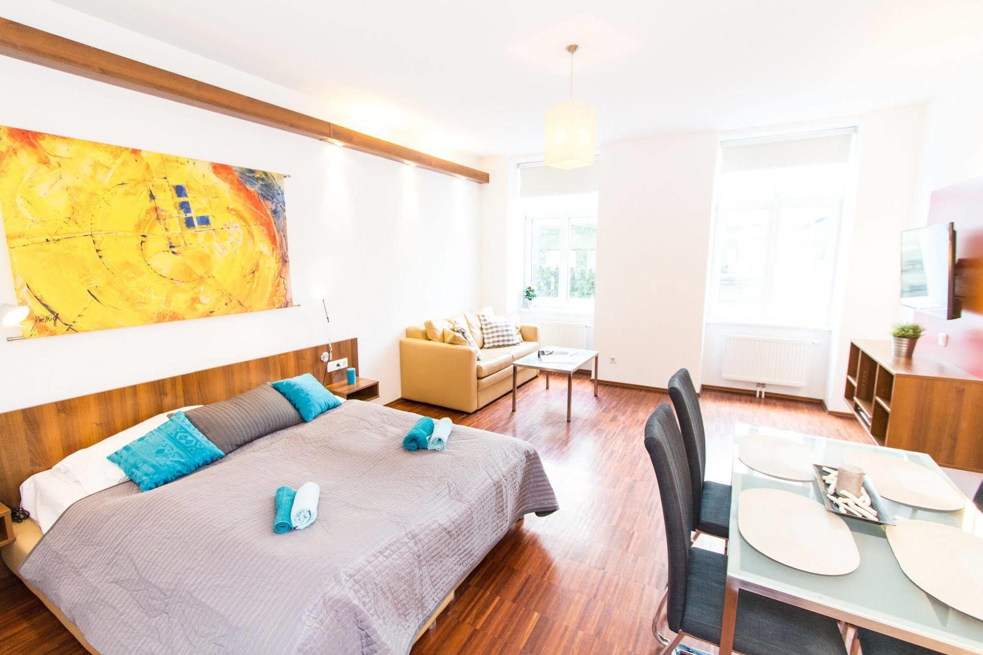 Checkvienna - Premium Apartment Buitenkant foto
